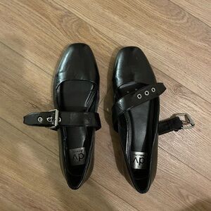 DV by Dolce Vita Women's Black Strap Flats